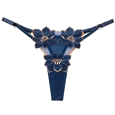 �@�؃p���e�B�@�u���[